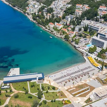 Luxury Mr. Perfect *