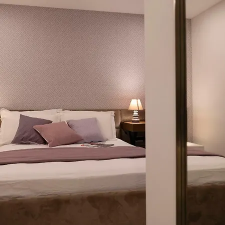 Luxury Mr. Perfect アパート *